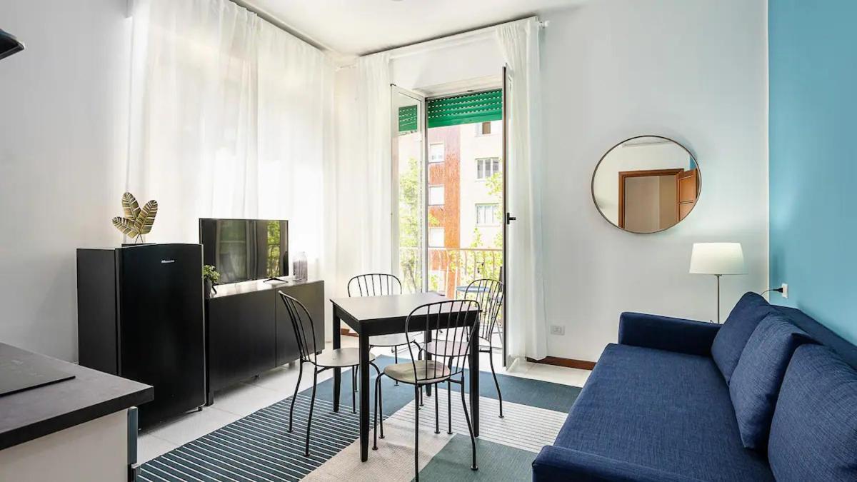 Blue City Paradise - Renovated Apt In Center Milan Apartment ภายนอก รูปภาพ